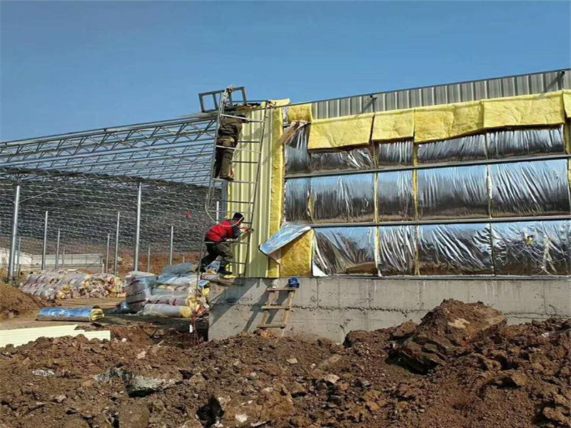 高端巖棉復(fù)合板