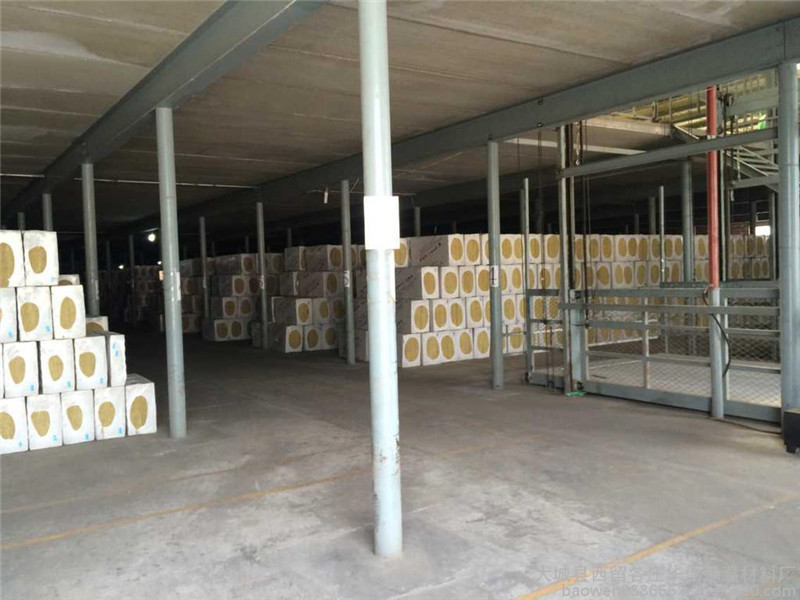 防火隔離帶用巖棉板還是巖棉條-昊辰保溫材料公司